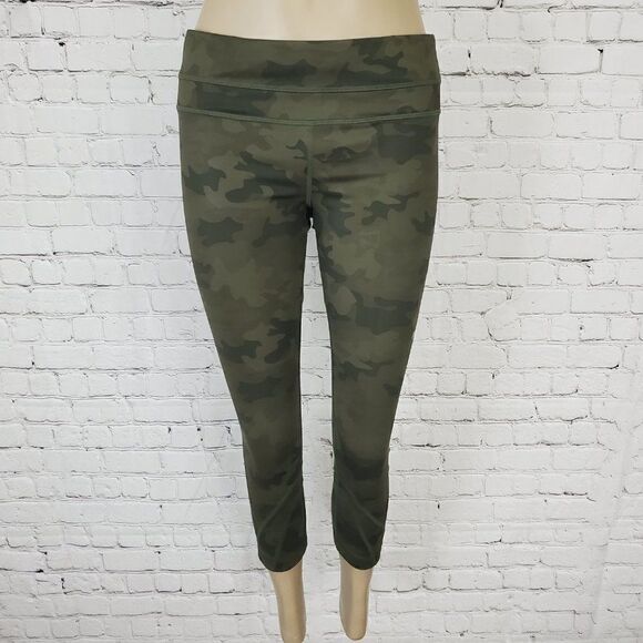 Lululemon Inspire Crop pants Savasana Camo Tribe 8 - Picture 3 of 11